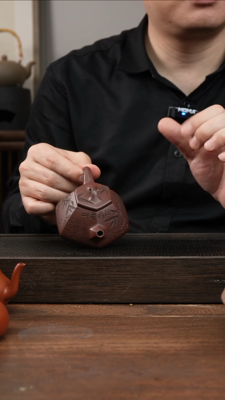 茶杯紫砂笛***扬紫泥六方子冶   刻绘竹子    160CC   