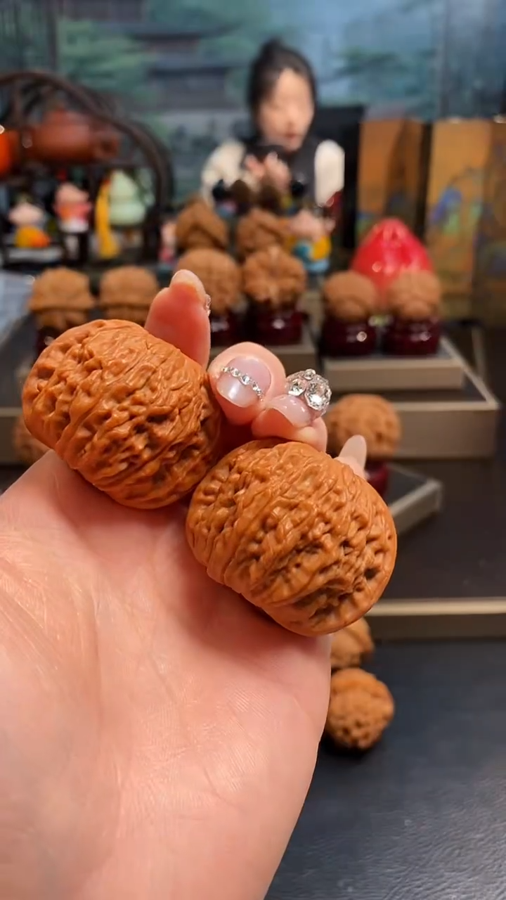 【闪购商品】文玩核桃把件H415磨盘40