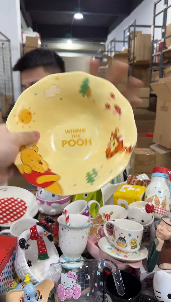 瓷片维尼八英寸餐盘