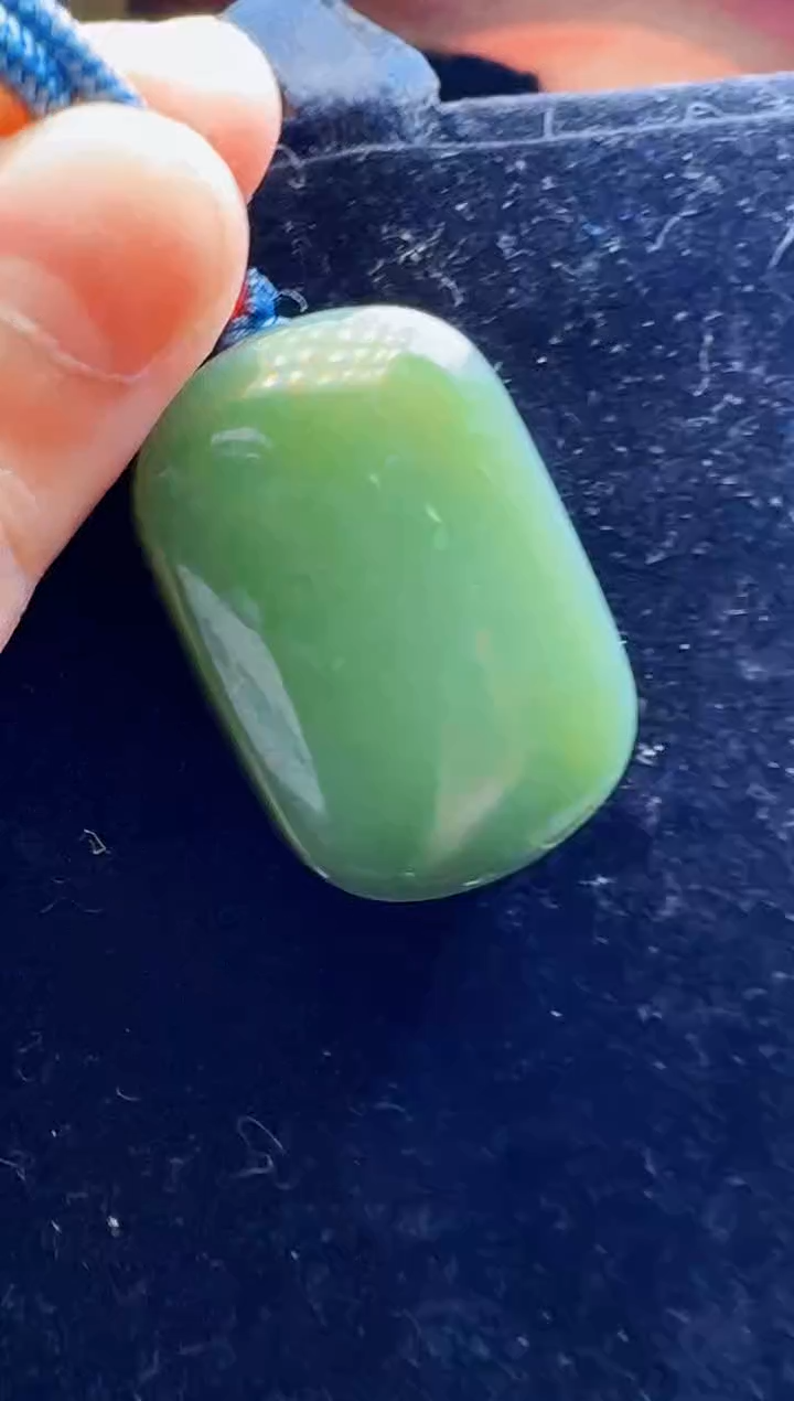 颈饰未镶嵌和田玉玉雕臻品馆天然和田玉（拍一发一）