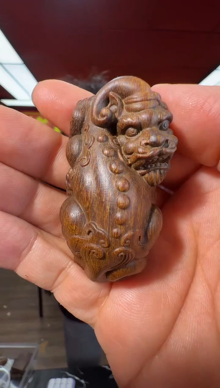 沉香吊坠s24都彭多样性发一