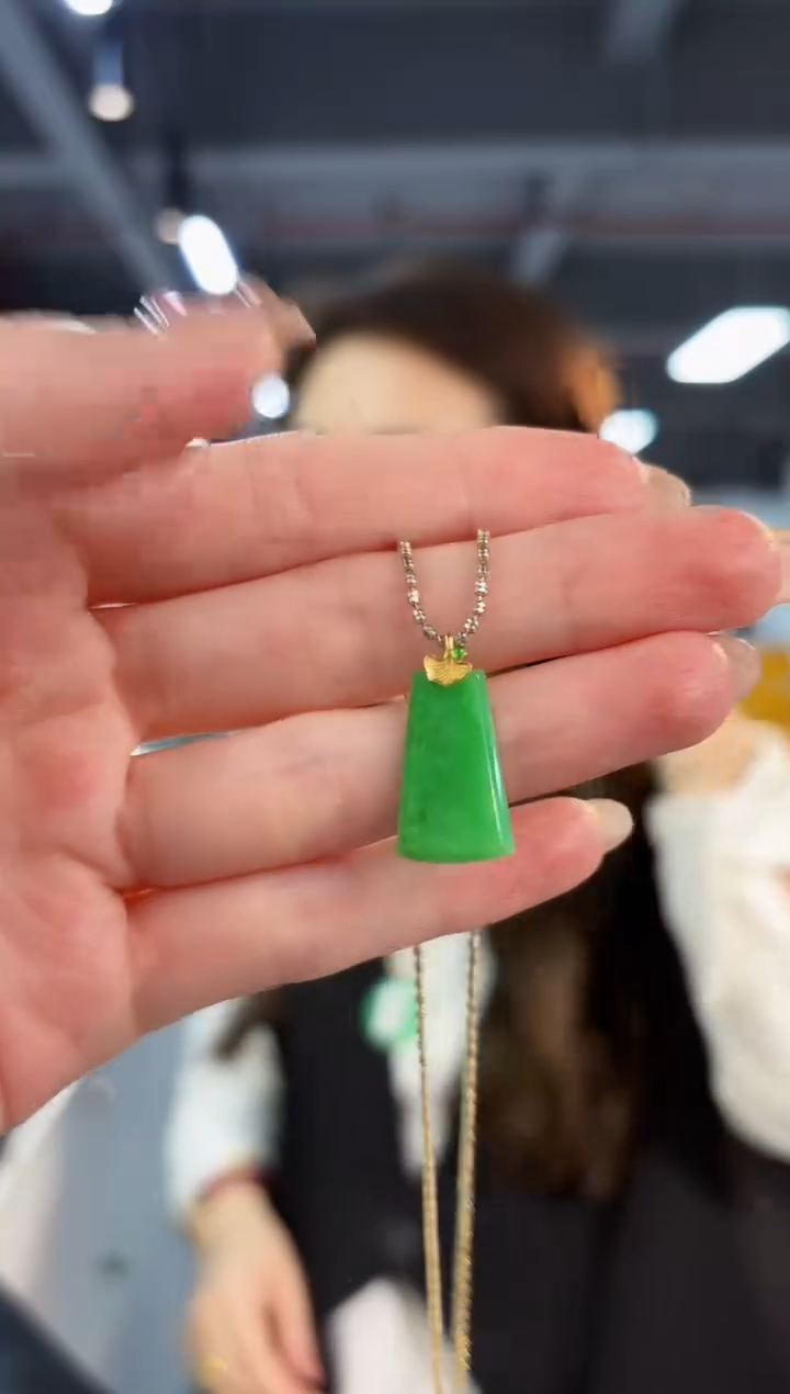 【闪购商品】翡翠吊坠(不含链)18K金镶嵌缅料A货/支持复检/一件