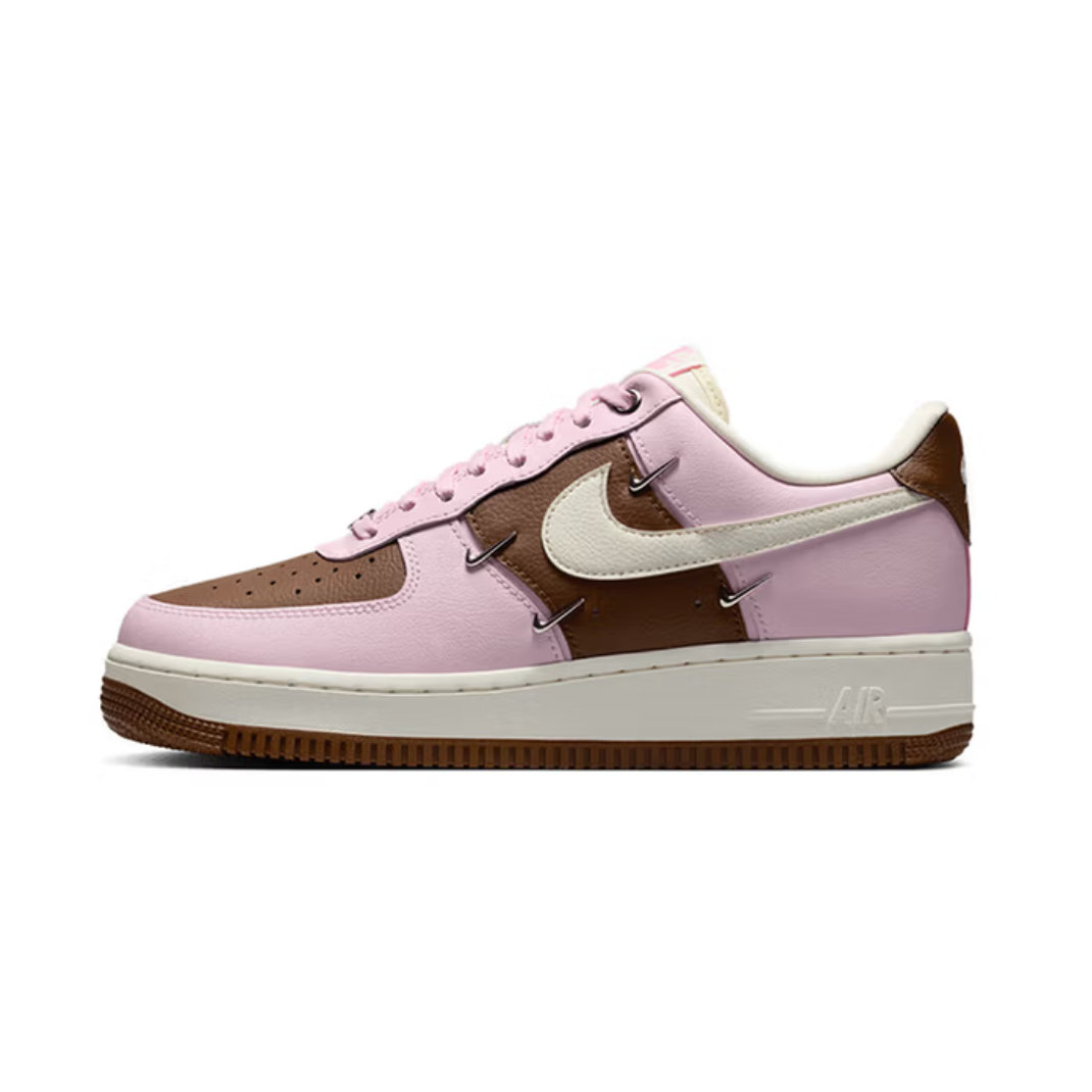 NIKE/耐克女子AIR FORCE 1'07 空军一号板鞋运动休闲鞋IO7595211