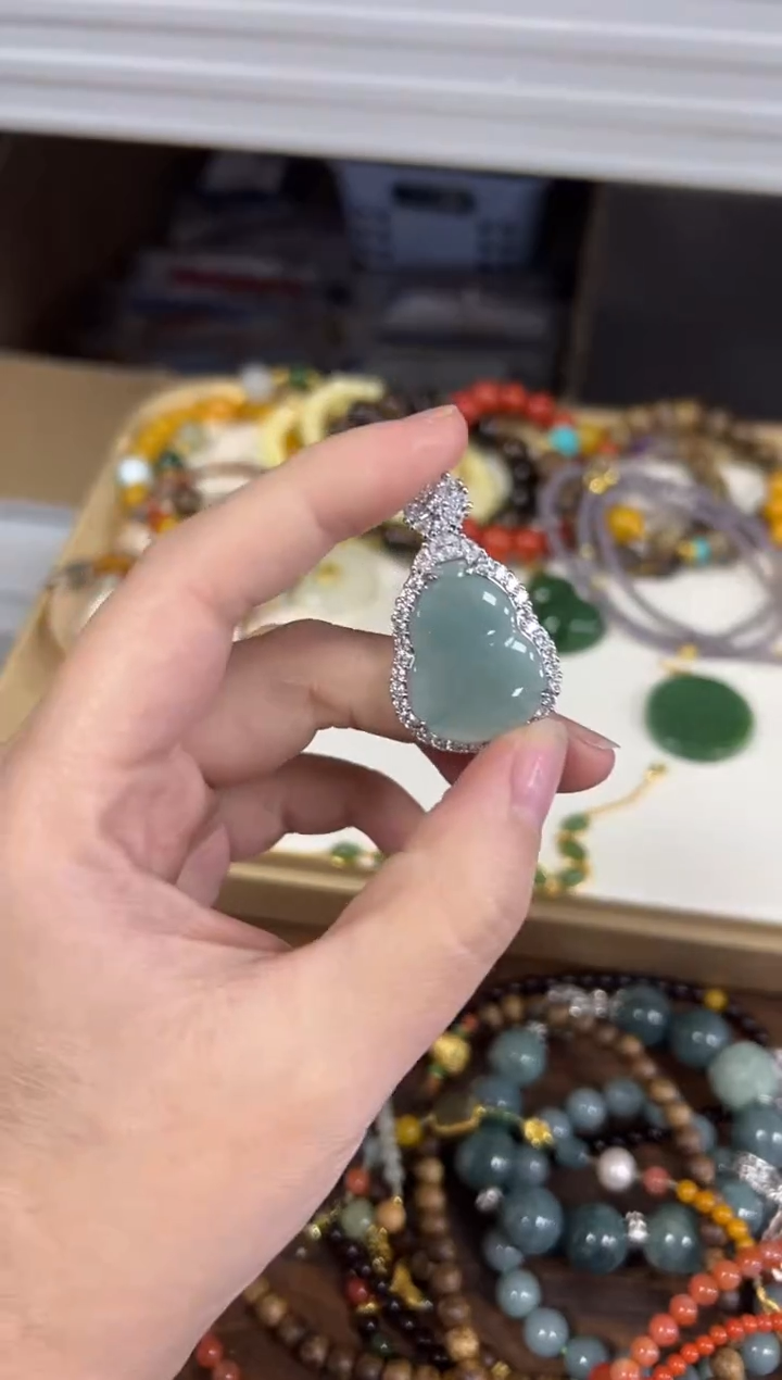 颈饰未镶嵌翡翠天然冰种翡翠大佛公吊坠[464]