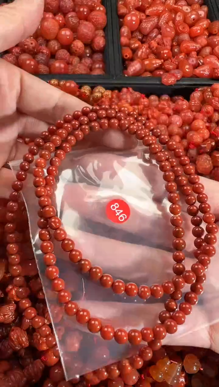 【闪购商品】南红玛瑙颈饰未镶嵌1