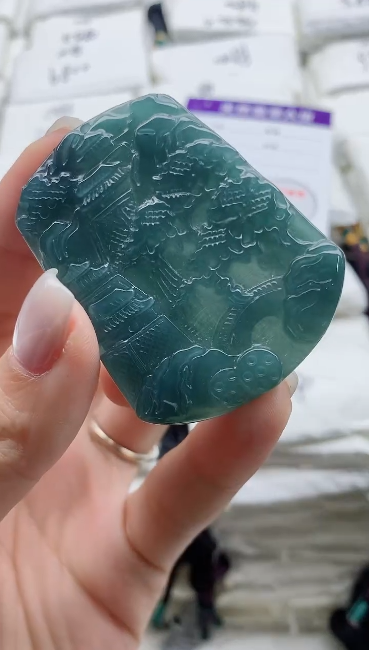 颈饰未镶嵌翡翠88888