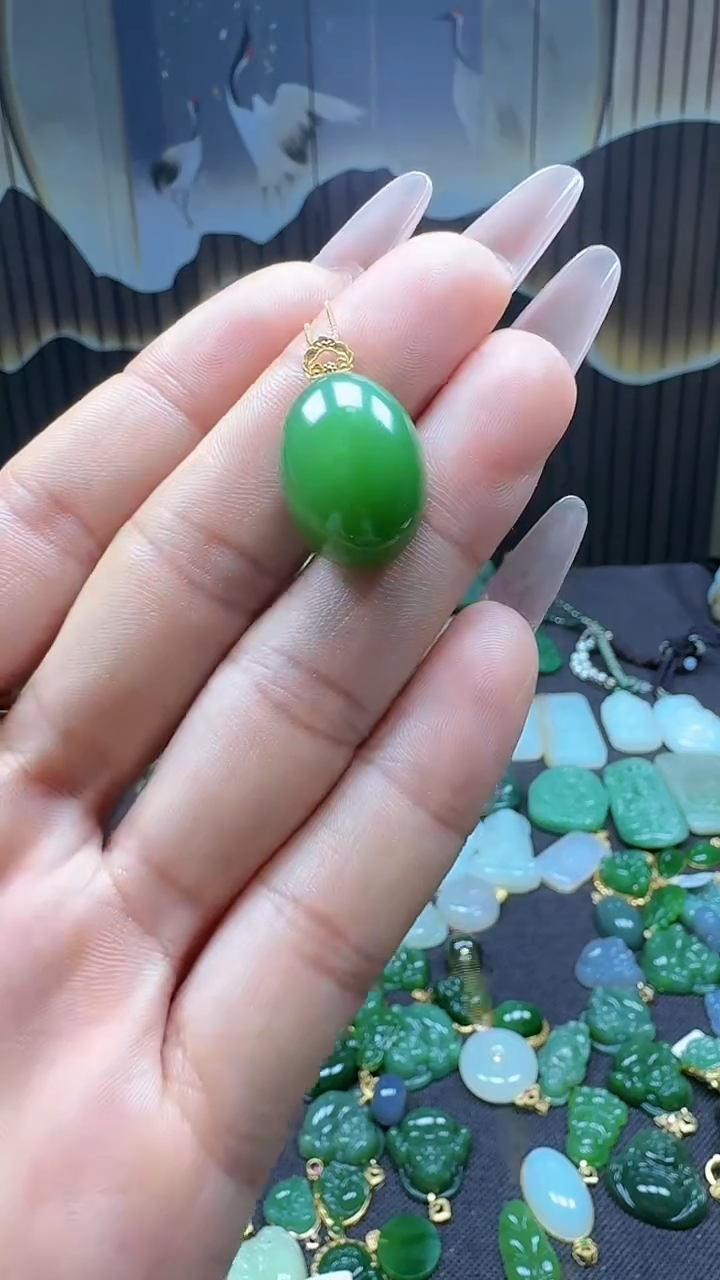 【闪购商品】和田玉吊坠(不含链)18K金镶嵌1