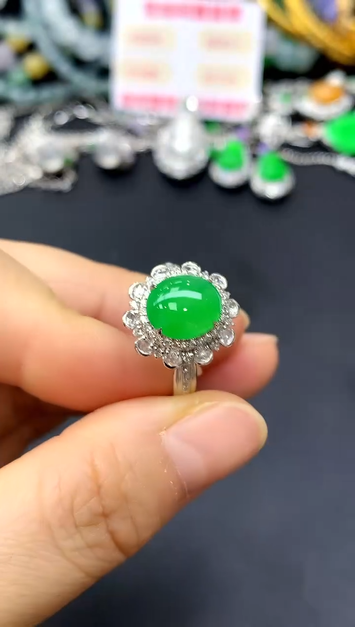 18K金镶嵌戒指翡翠408-中国好珍宝