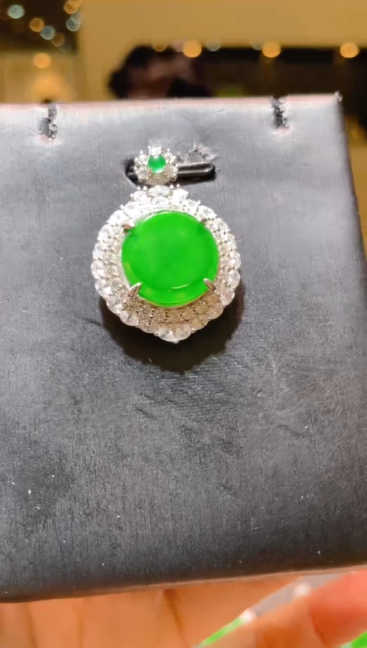 【闪购商品】翡翠吊坠(不含链)银S925镶嵌A12