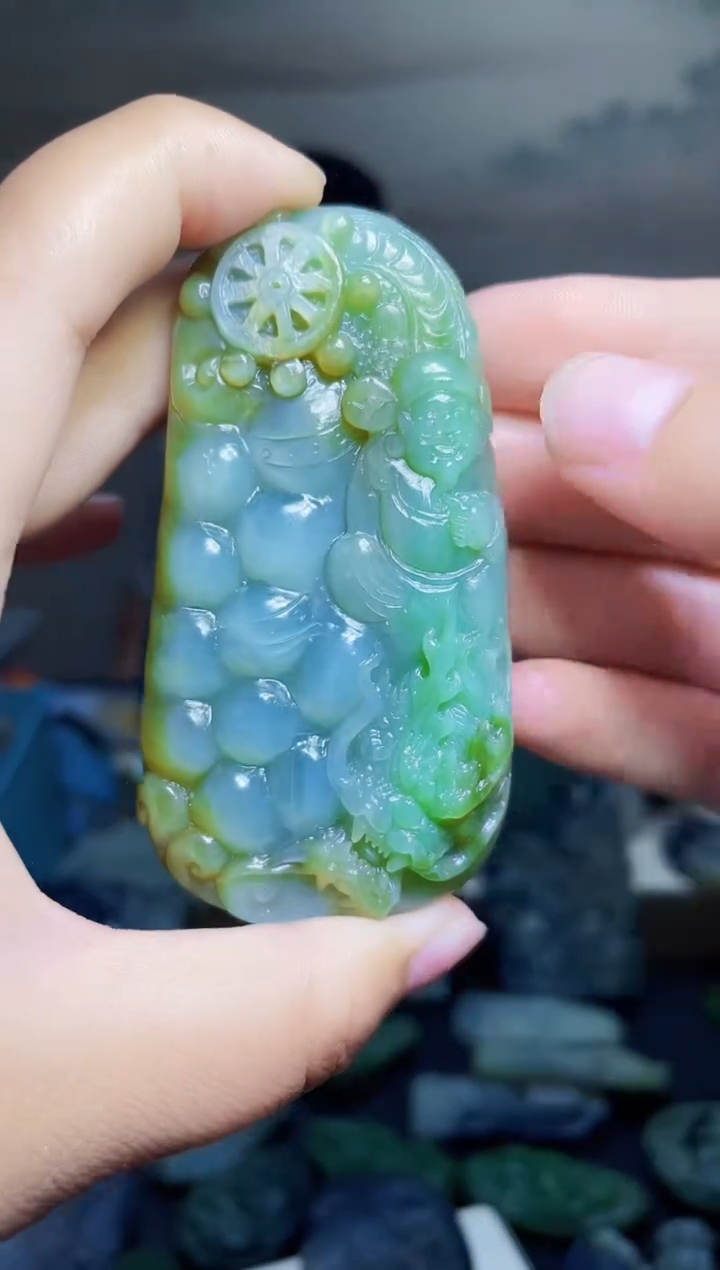 和田玉未镶嵌颈饰1