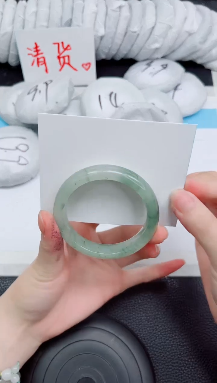 未镶嵌手镯石英质玉193-51.1