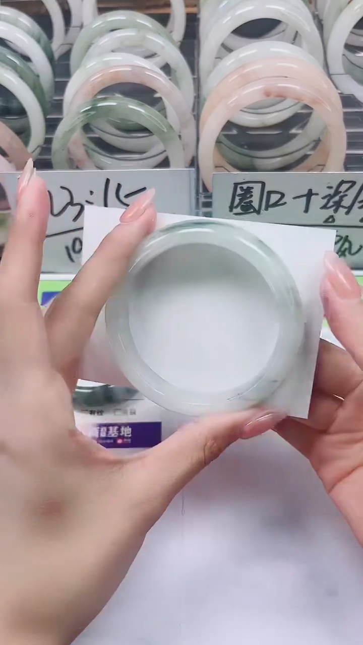 【闪购商品】石英质玉手镯未镶嵌A387-56/57