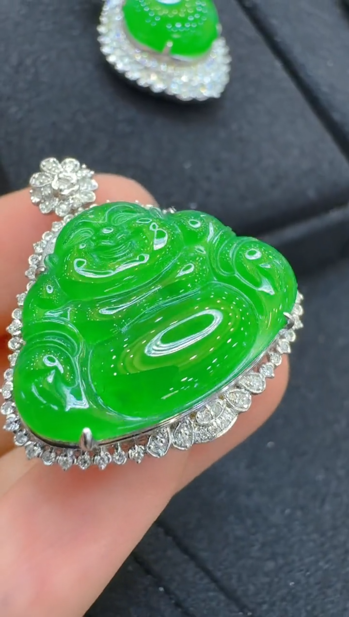 翡翠18K金镶嵌吊坠(不含链)多样性团购发一件