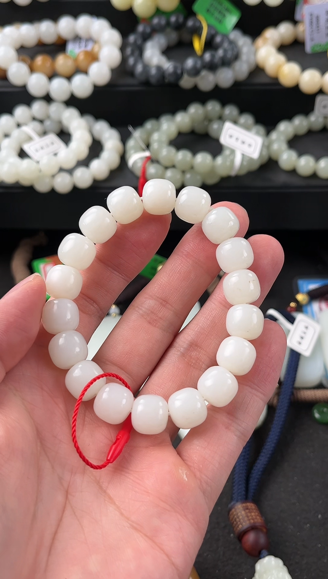 【闪购商品】和田玉手串未镶嵌且末天泰白玉老型珠手串卡12mm微色差