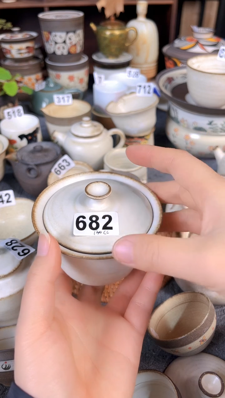 【闪购商品】陶八工微瑕粉引两才盖碗