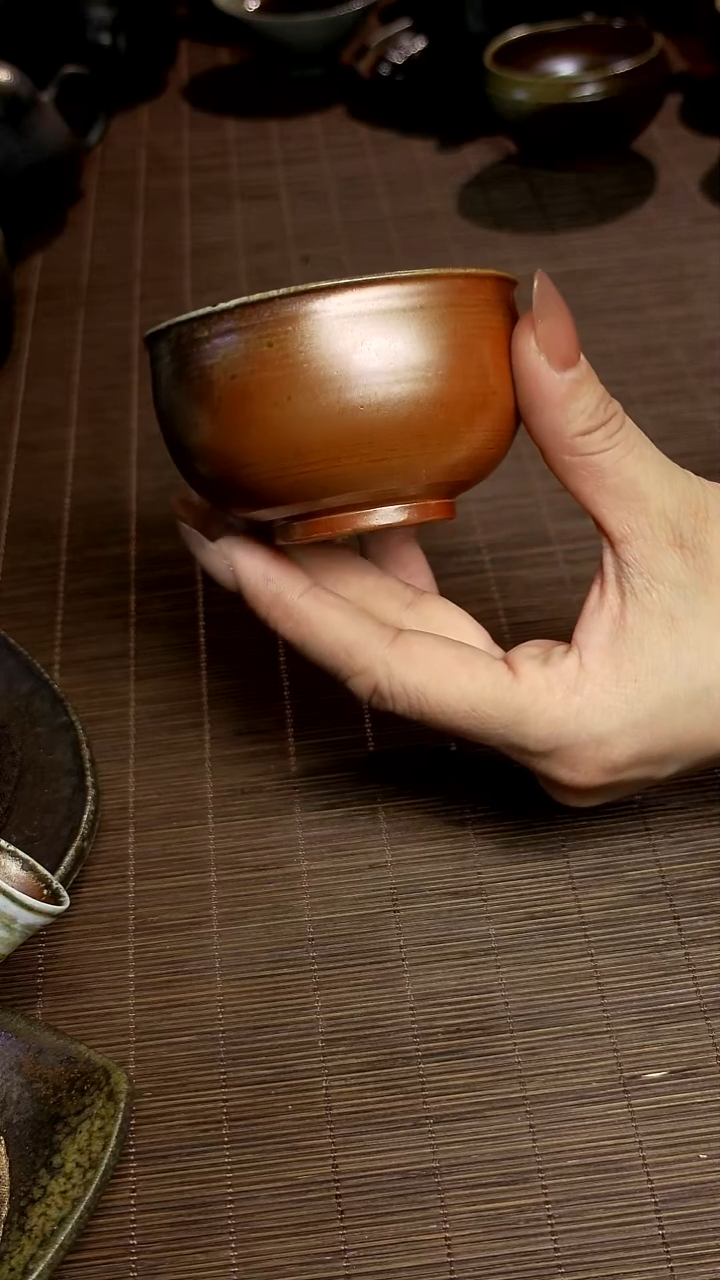 【先报号码看细节】19号茶杯