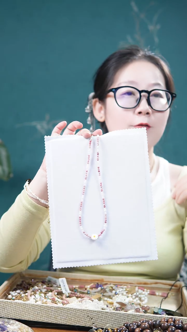 菱锰矿（红纹石）未镶嵌项链红纹珍珠项链