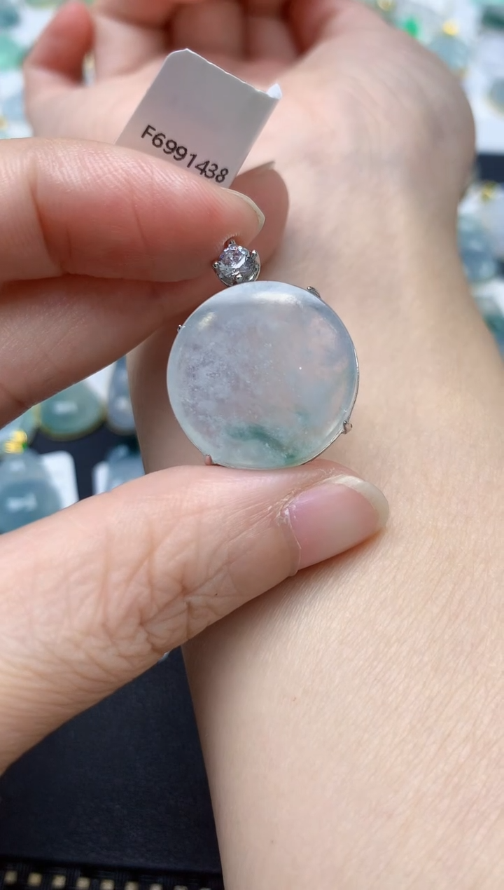 颈饰未镶嵌翡翠天然缅甸A货翡翠