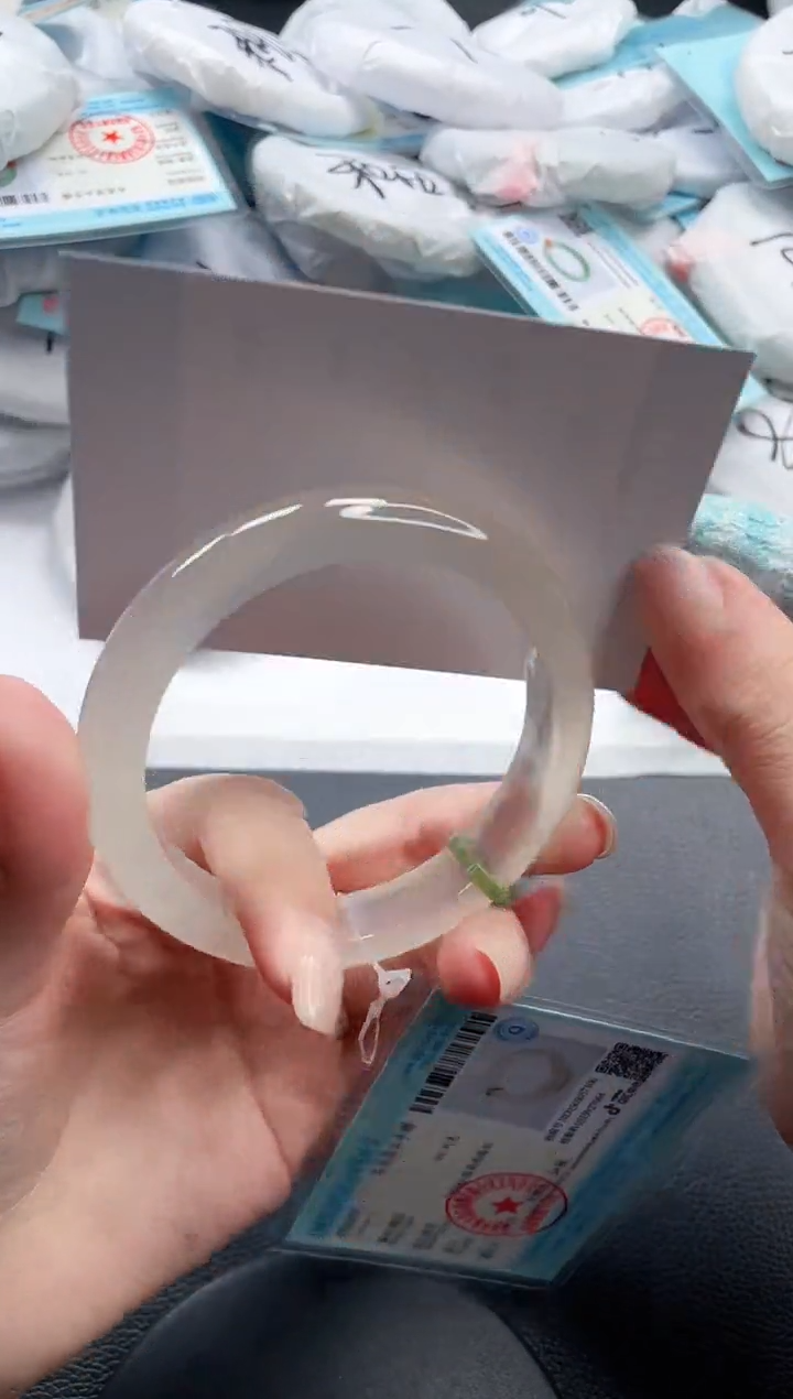 石英质玉手镯未镶嵌5V107-59