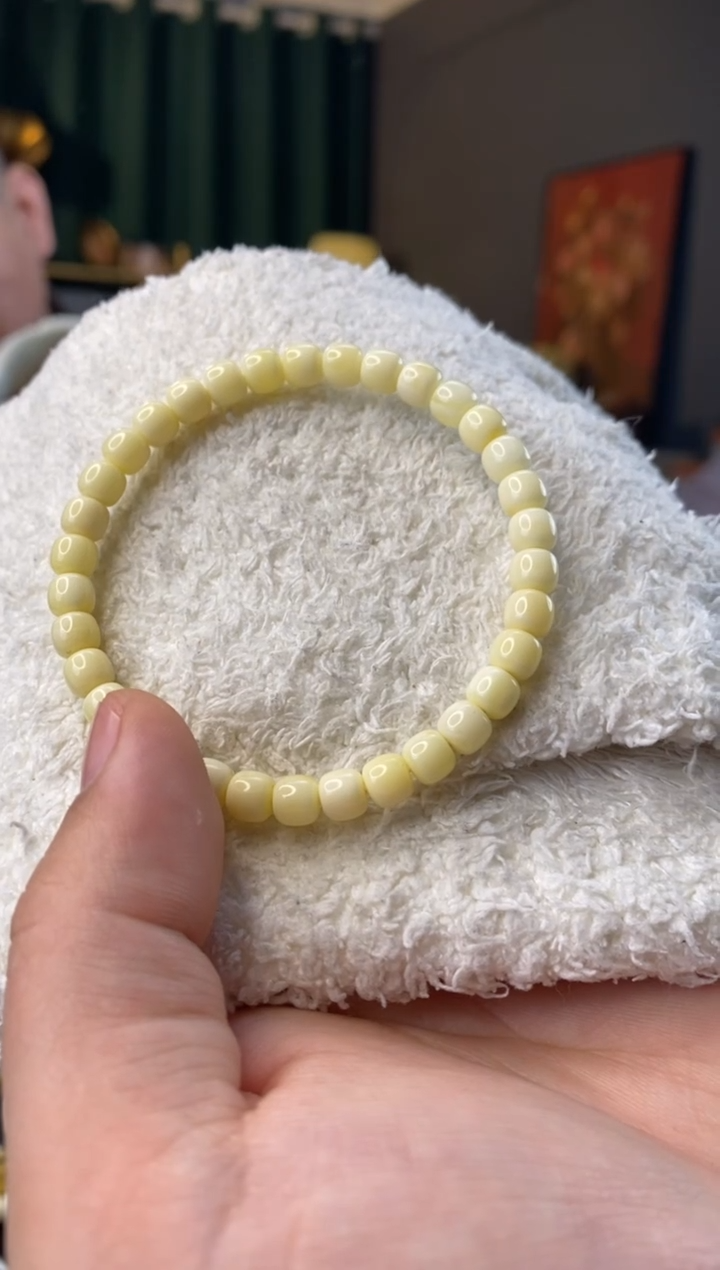 【闪购商品】蜜蜡手串未镶嵌6mm老型