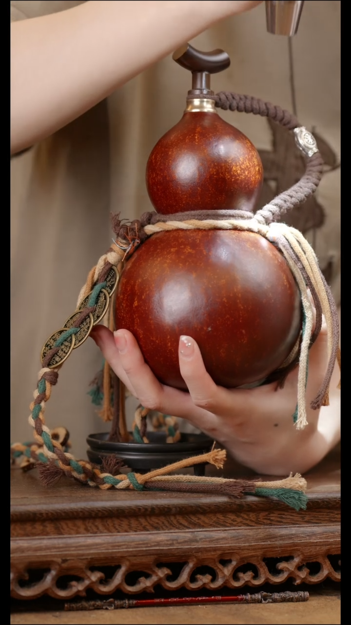 258号精品天然大漆酒葫芦一物一拍~