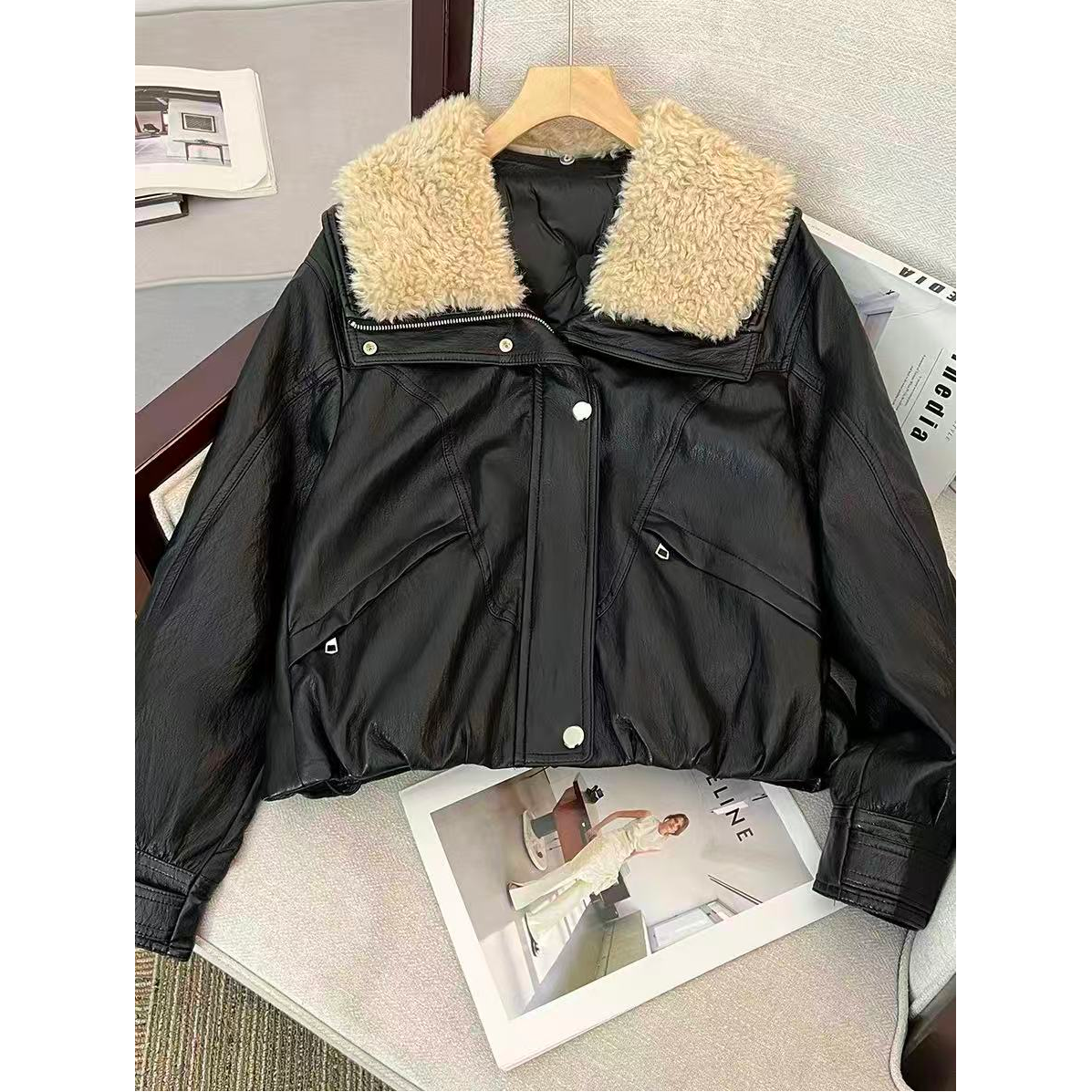 拼接大翻领2025新款今年流行爆款小个子外套短款