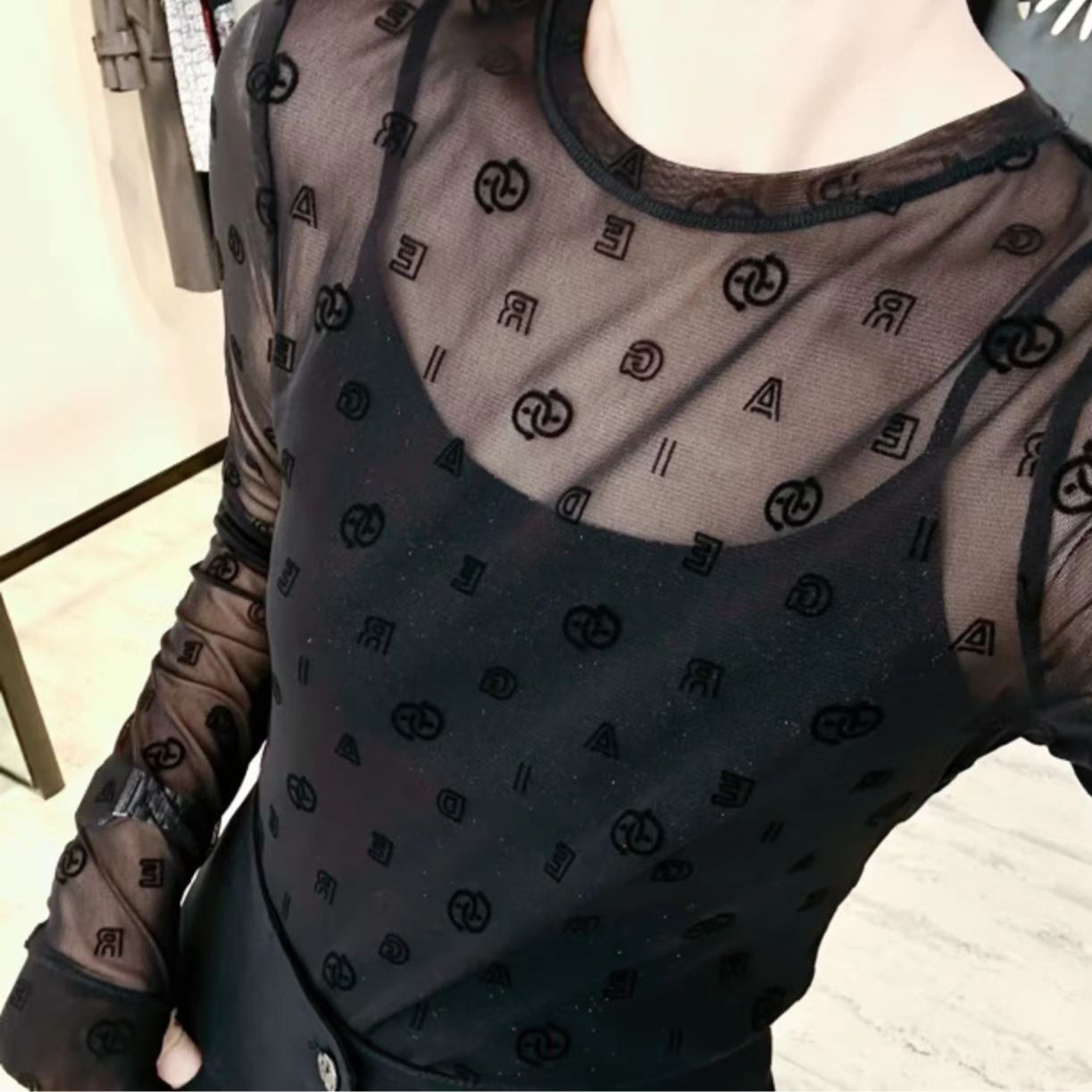 GIRDEAR/哥弟气质时尚百搭修身圆领显瘦纱衣1300959