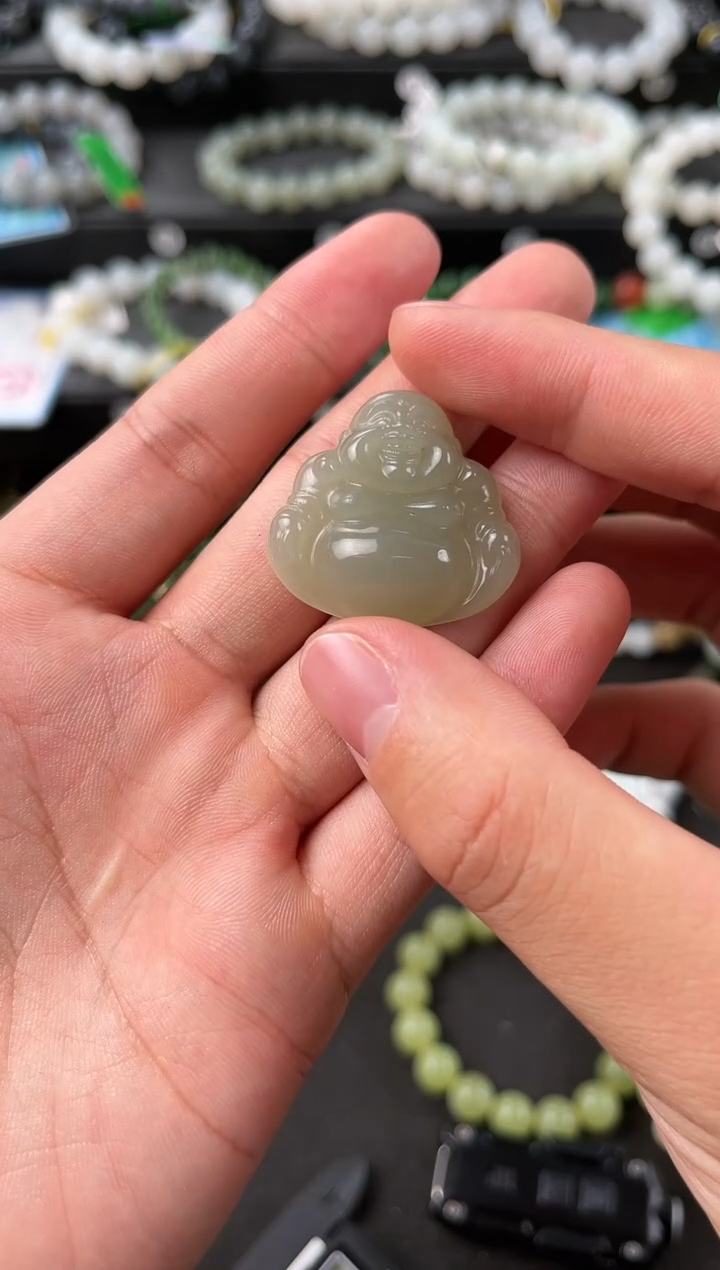 【闪购商品】和田玉吊坠未镶嵌且末青白佛公吊坠微色差