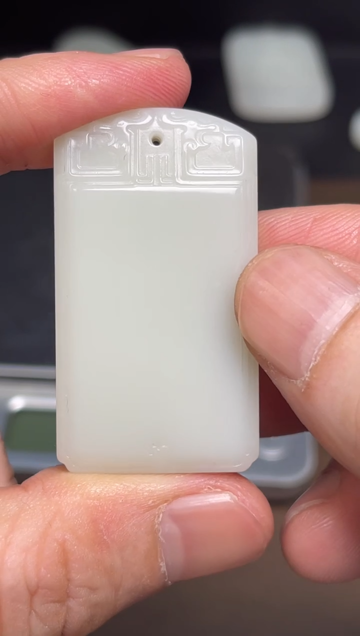 和田玉未镶嵌颈饰41  带包容