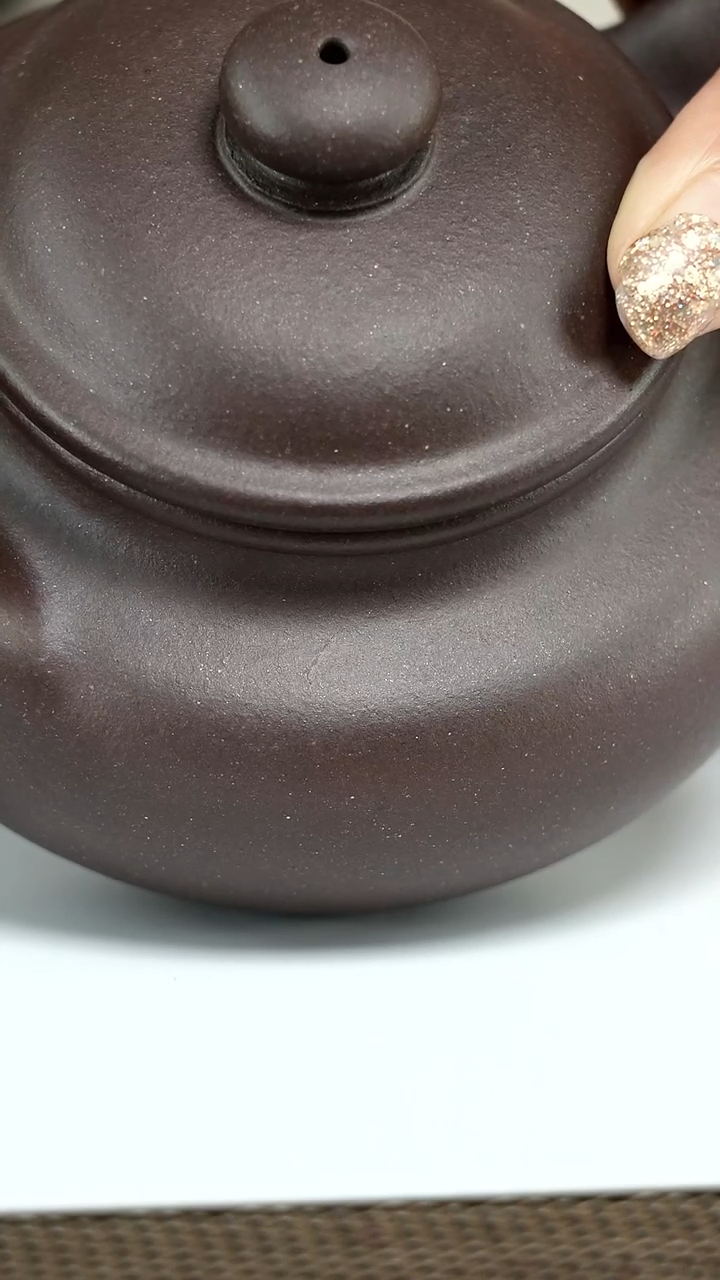 【闪购商品】紫泥茶壶底槽青微瑕200毫升