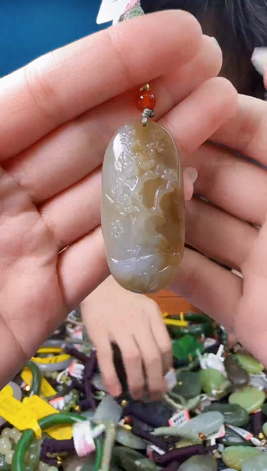 颈饰未镶嵌和田玉1