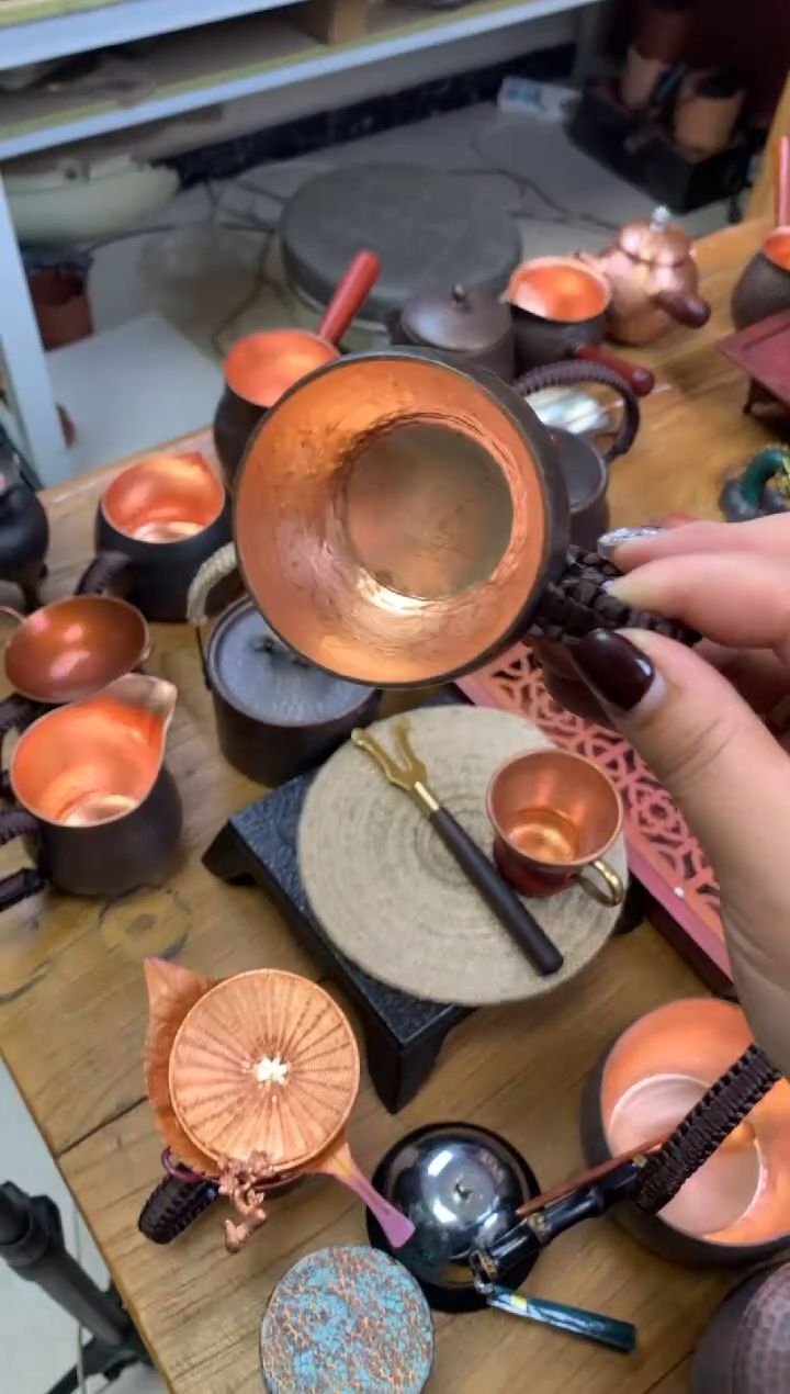 紫铜一张打耳把主人杯