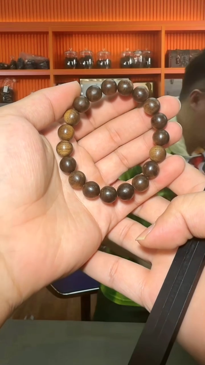 沉香手串182号单圈多样性发一