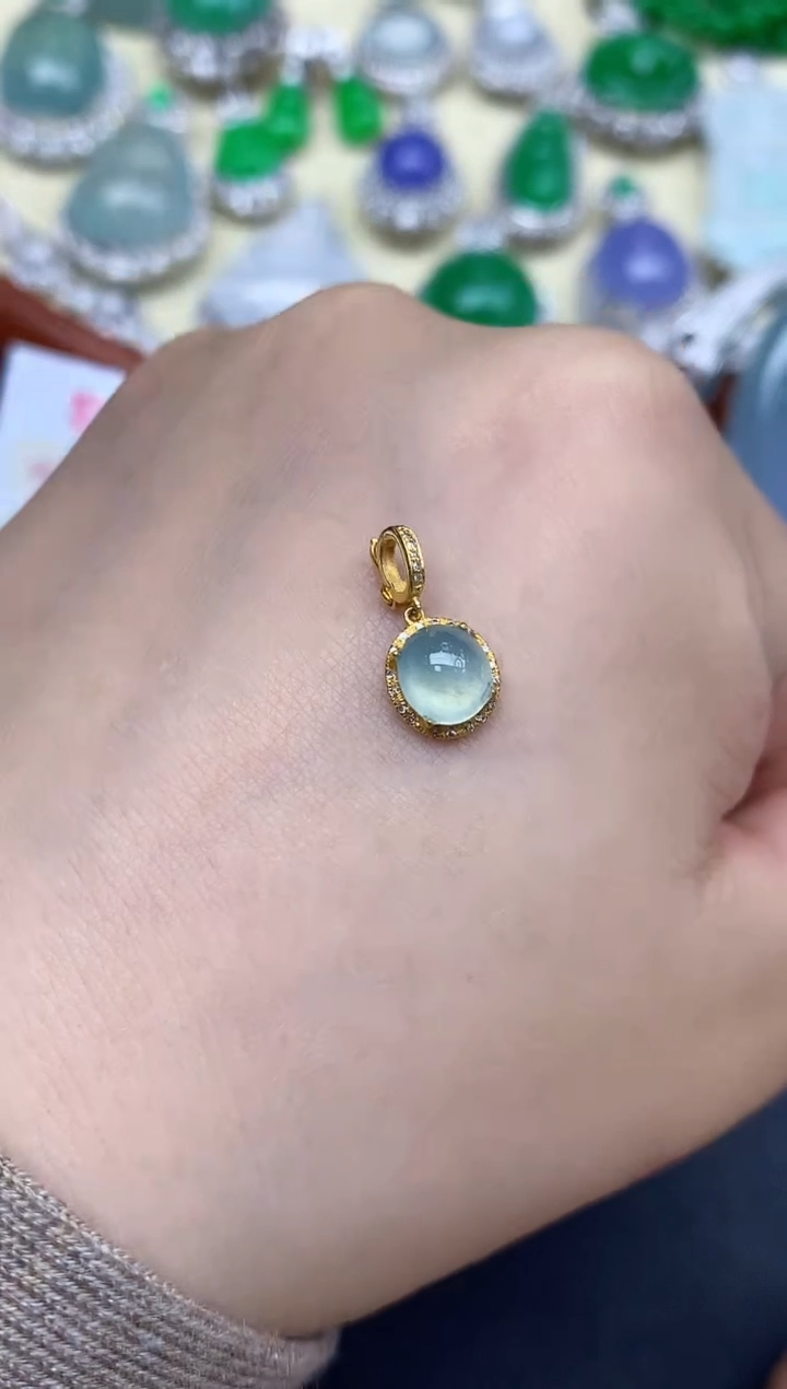颈饰18K金镶嵌翡翠112-中国好珍宝
