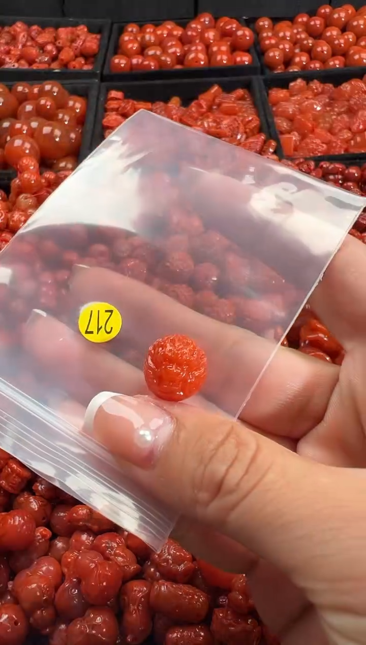 颈饰未镶嵌南红玛瑙1