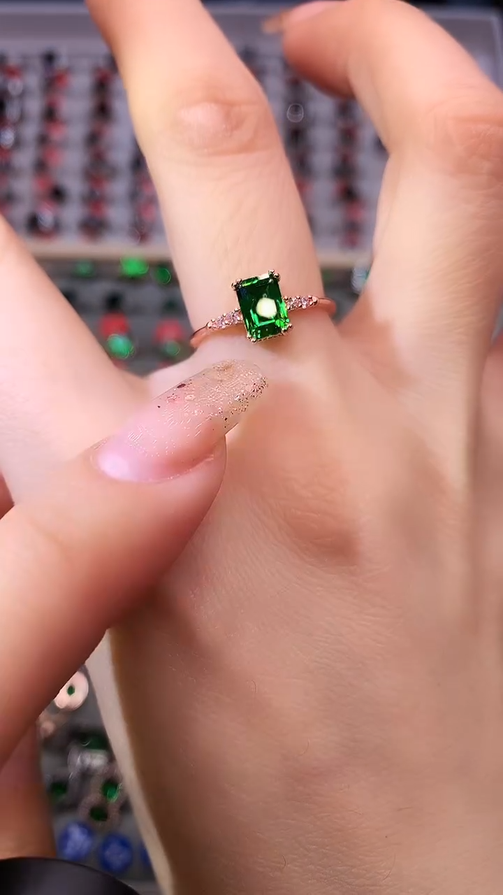 【闪购商品】透辉石戒指银S925镶嵌1111111