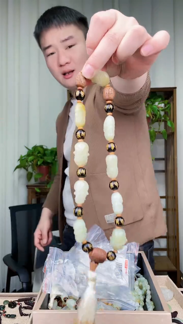 【闪购商品】和田玉挂件未镶嵌拍一发一多样性发货