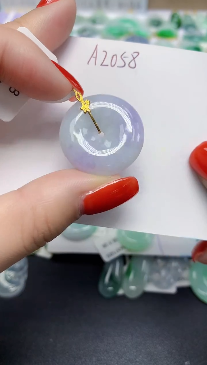 颈饰18K金镶嵌翡翠天然缅甸翡翠A货翡翠百元以上9元证书费自理