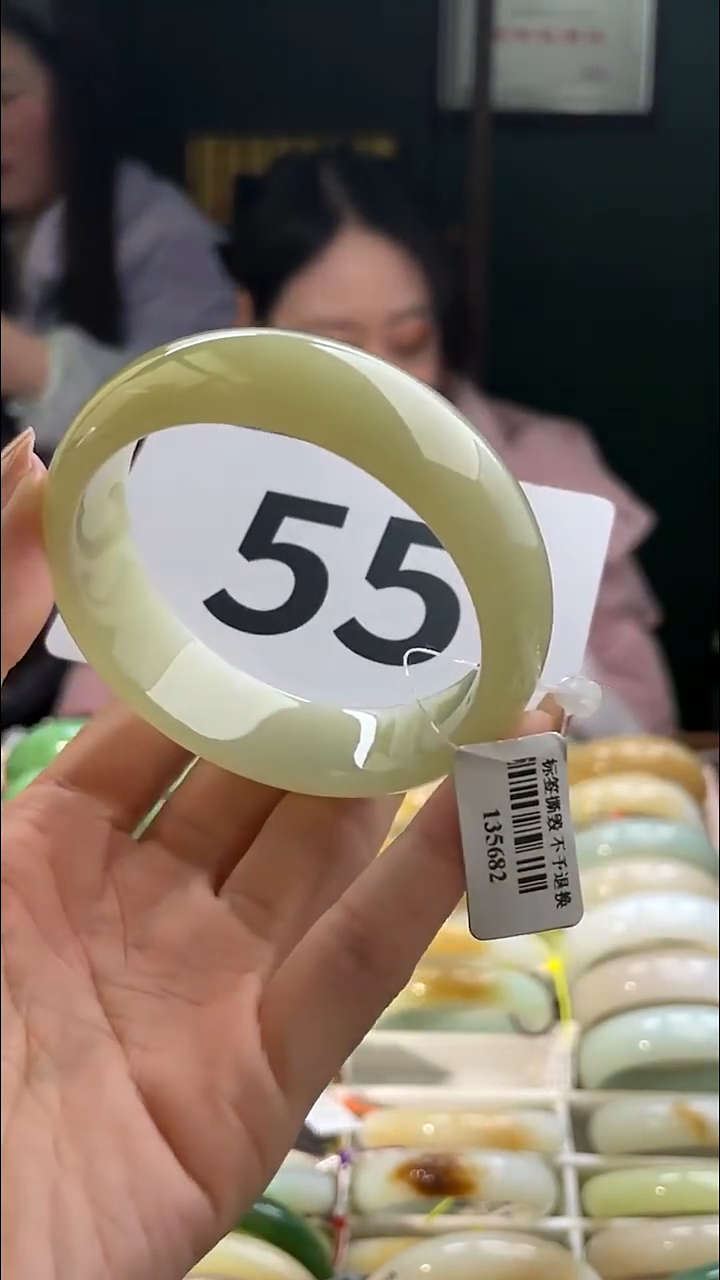 定制和田玉和田玉手镯