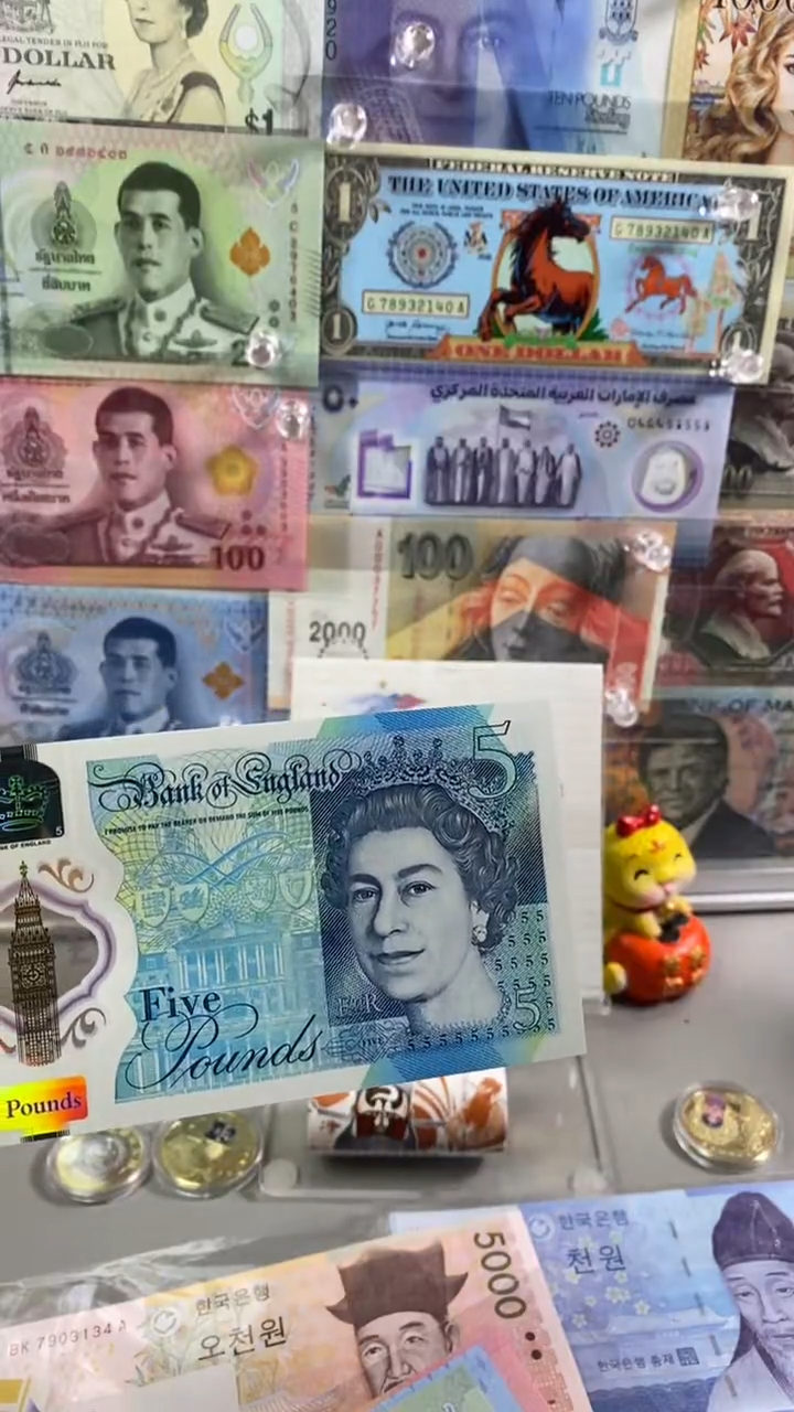 纸币纸币英国5 塑料钞