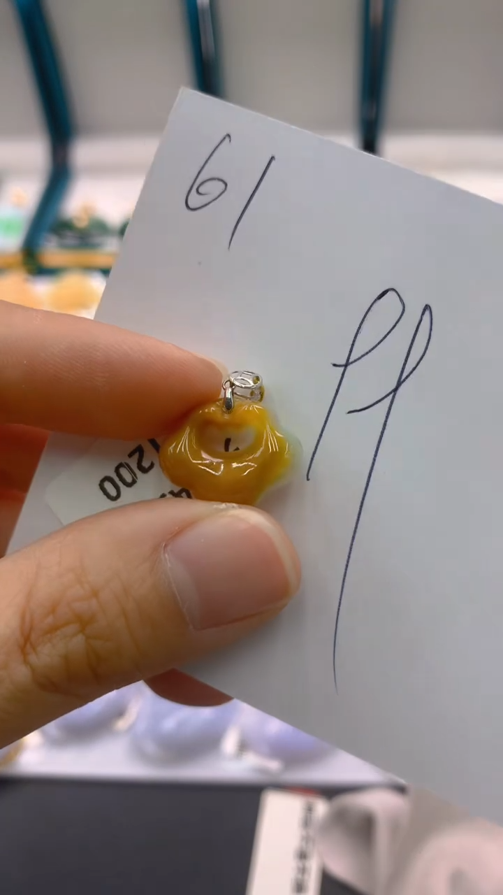 【闪购商品】翡翠颈饰18K金镶嵌1111111111