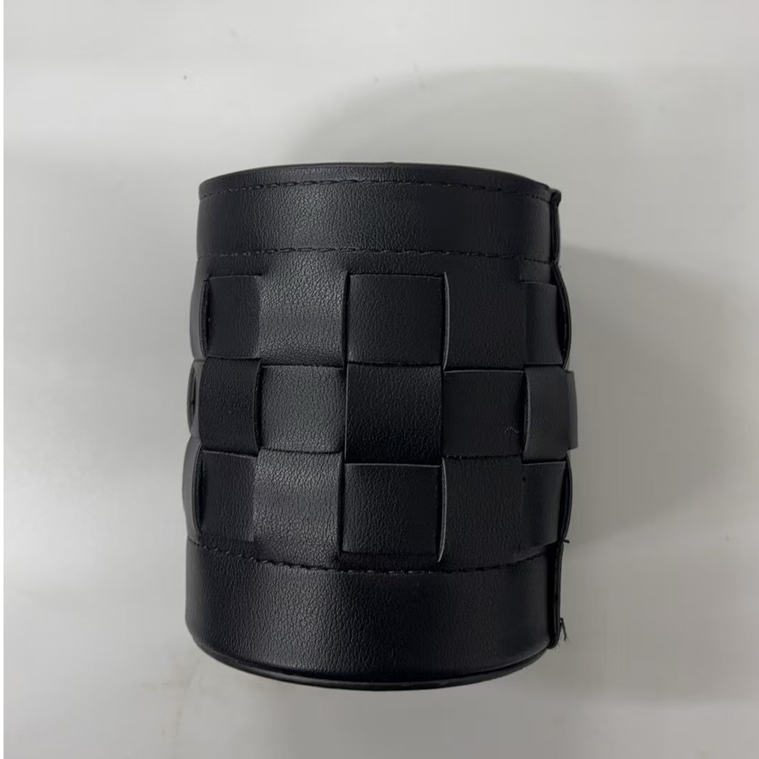 修修啊~黑色棕色化妆桶包包