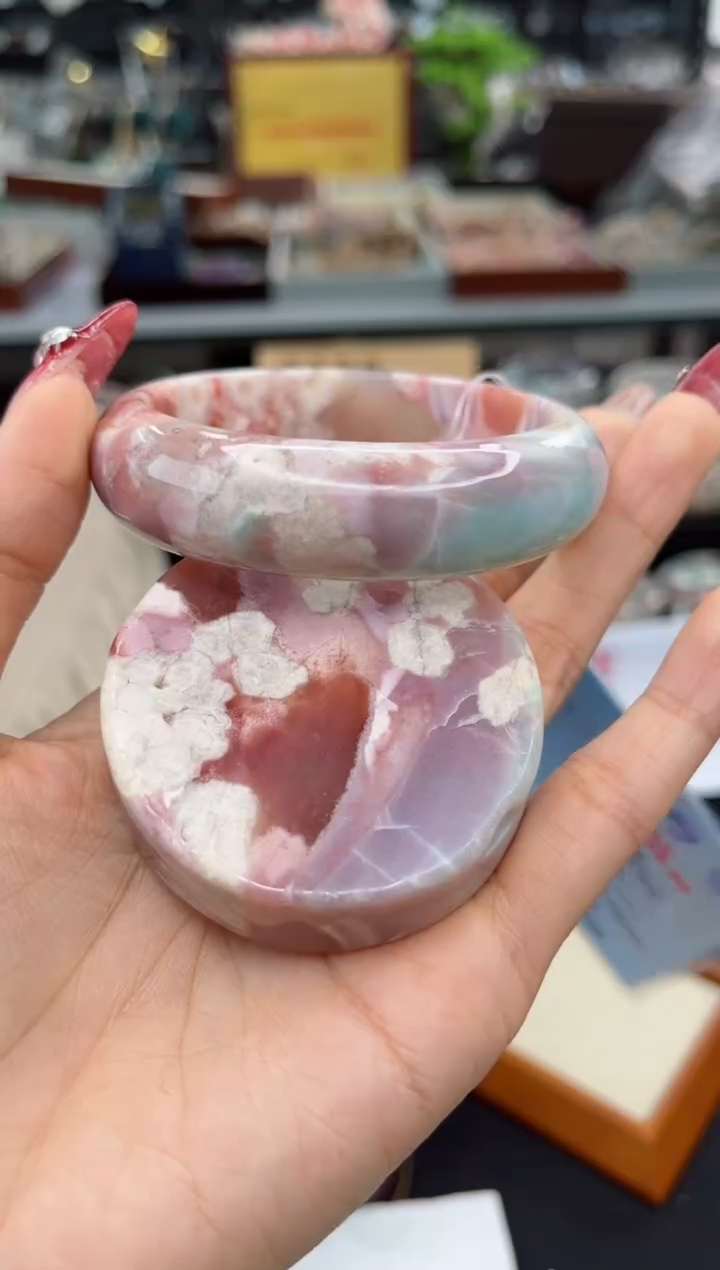 【闪购商品】石英质玉手镯未镶嵌59圈口（赠品镯心）5S9681