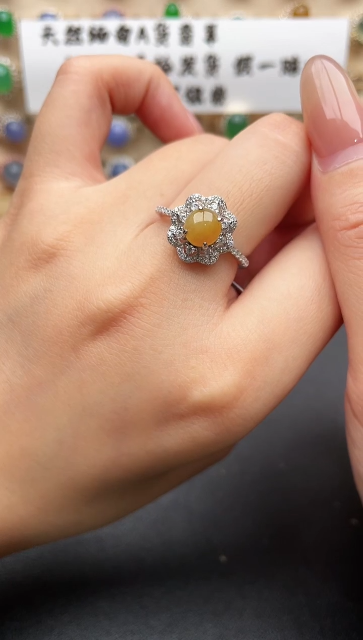 银S925镶嵌戒指翡翠一物一证一礼盒