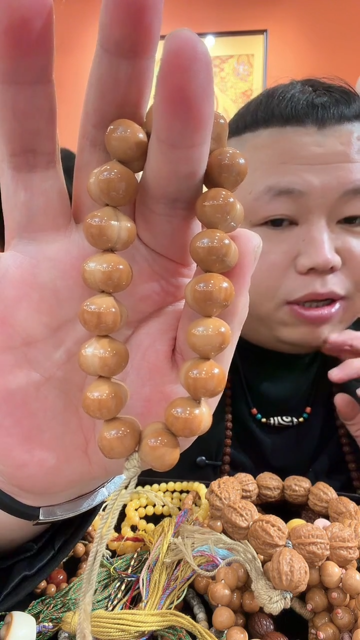 手串猴头核桃颖B002猴头屁桃手串不