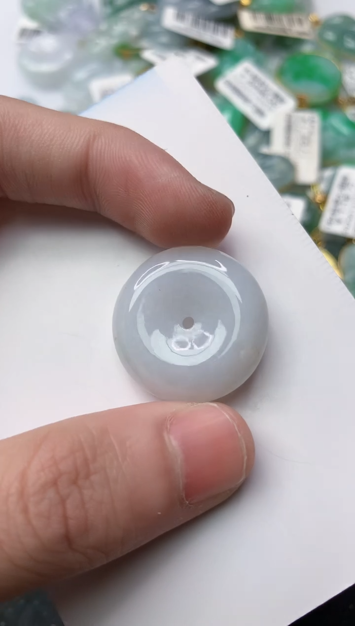 【闪购商品】翡翠颈饰未镶嵌67.........