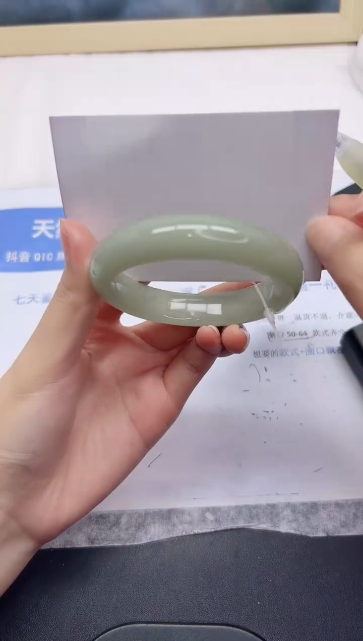 石英质玉手镯未镶嵌215-55.1