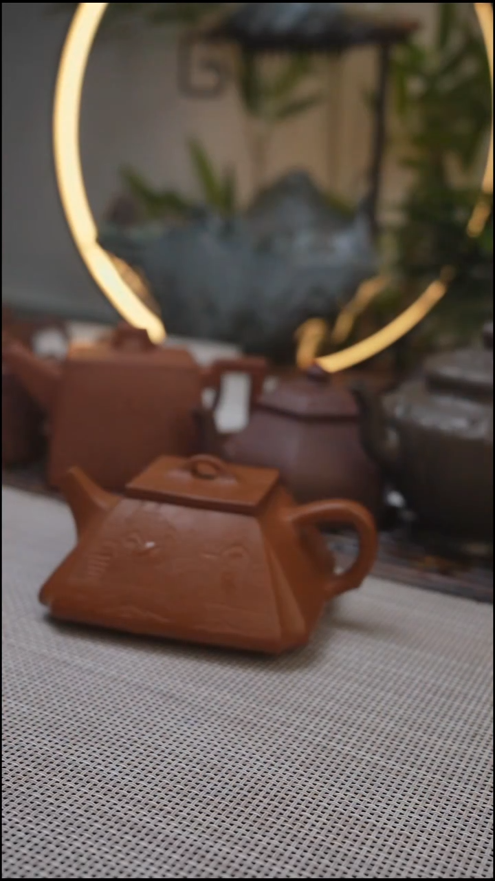 茶壶紫砂四方抽角·全手微瑕福利不退不换（150cc)