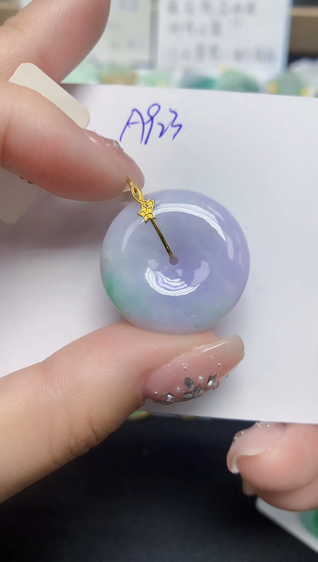 颈饰18K金镶嵌翡翠天然缅甸翡翠A货翡翠百元以上9元证书费自理