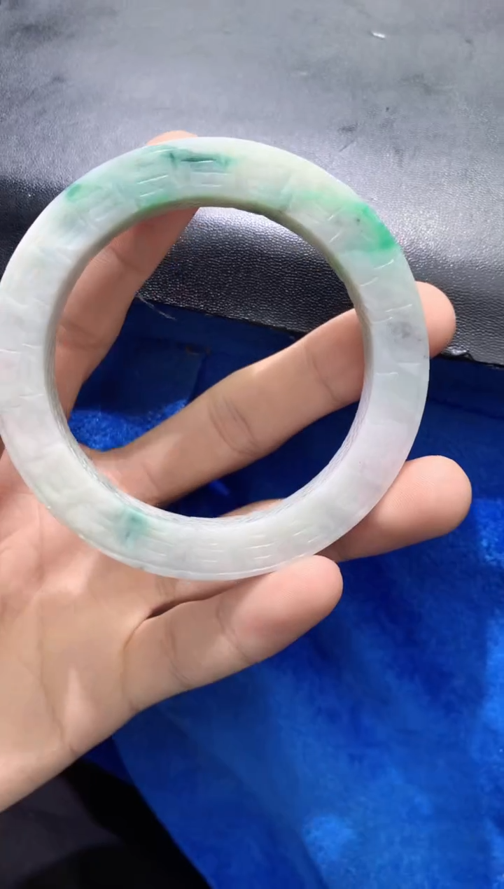 颈饰未镶嵌翡翠翡翠天然缅甸a货翡翠